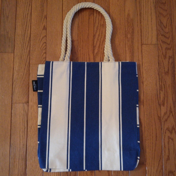 ♦️3 for $15 Lancome Navy and Cream Canvas Tote Bag - Picture 2 of 8